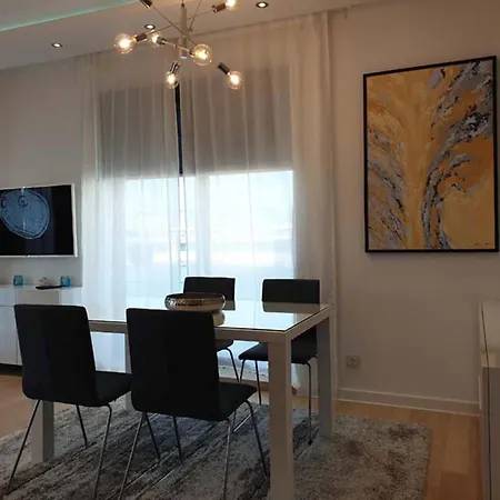 Appartement A Blok Exclusive With Garage