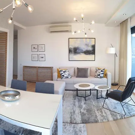 A Blok Exclusive With Garage *