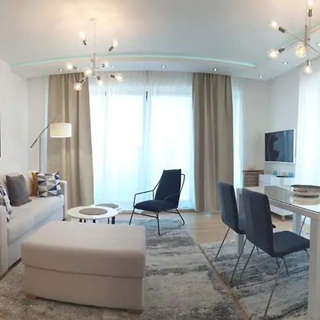 A Blok Exclusive With Garage Appartement